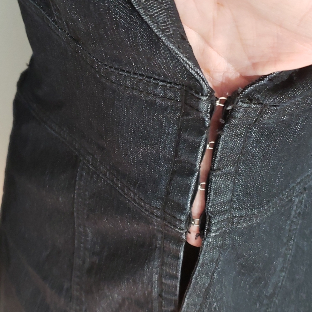 Denim jacket - Picture 4 of 6